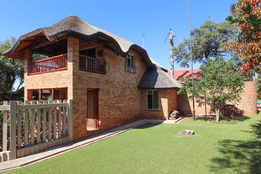 4 Bedroom Property for Sale in Doringkruin North West